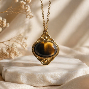 Pendentif œil de tigre doré – style vintage