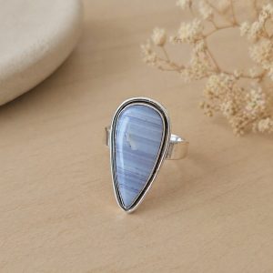 Bague en calcédoine bleue argent 935 T55